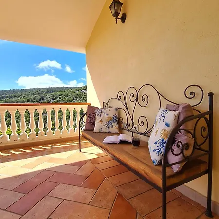 Vista Mare E Montagna Apartment Cala Gonone Exterior photo